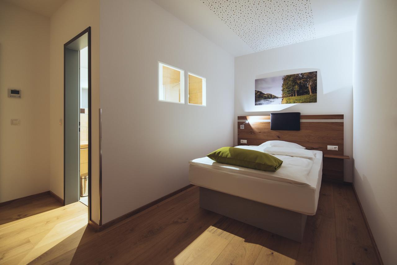 Aparthotel Nah Dran Dingolfing Kültér fotó